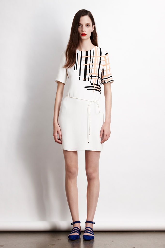 white printed short-sleeve dress
