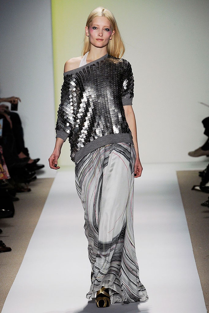 gray sequin long-sleeve off-shoulder relaxed layered shiny top