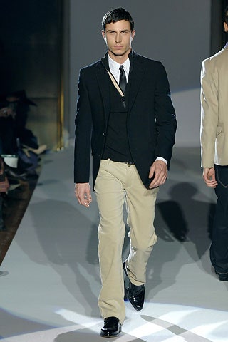 black wool long-sleeve collared tailored buttoned suit