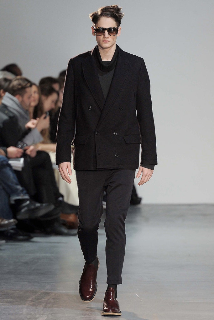 black tailored blazer and pants