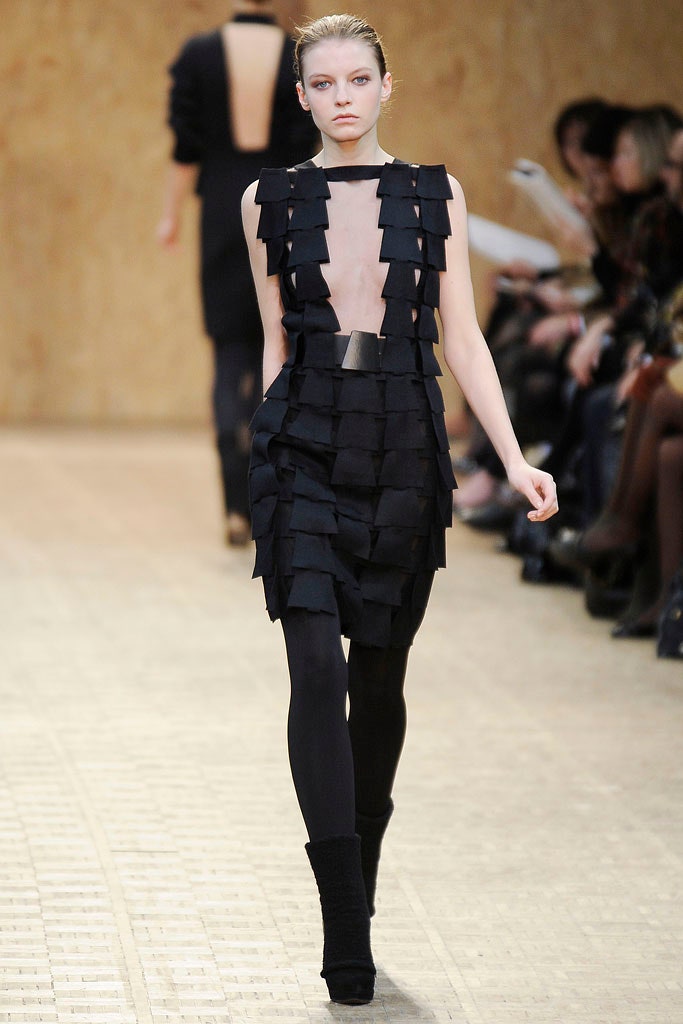 black silk sleeveless layered dress