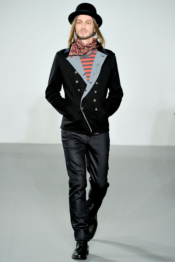 black tailored blazer with slim pants