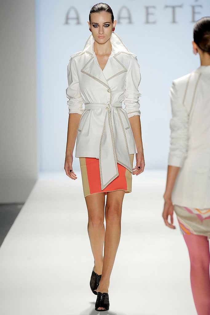 white fitted jacket with pencil skirt