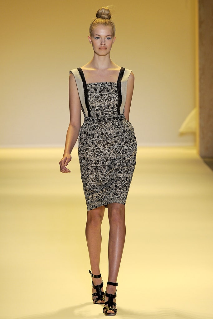 black and white fitted dress