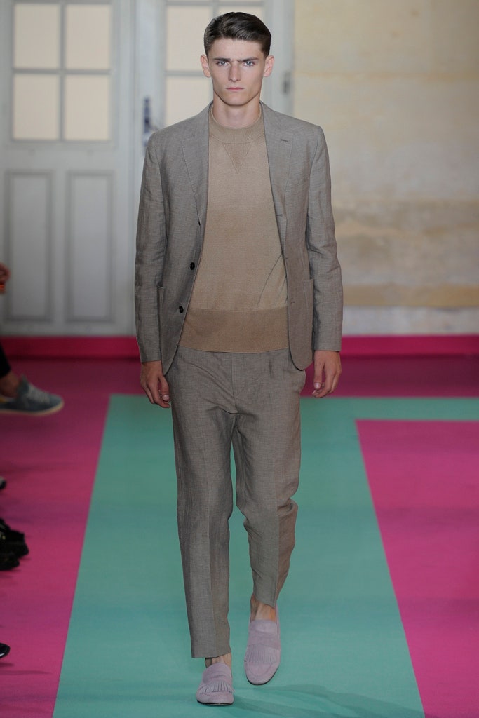 beige tailored linen suit