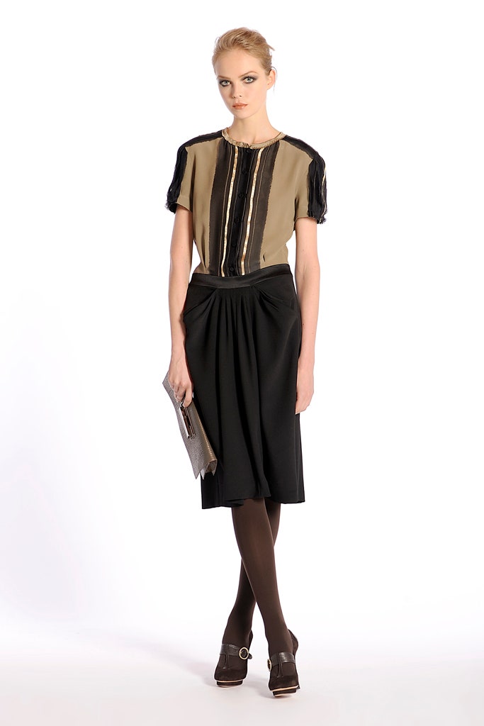 beige silk short-sleeve collared fitted pleated zippered top