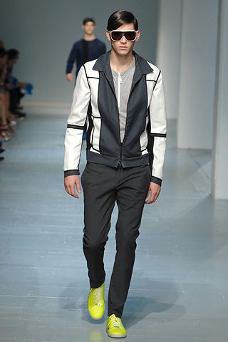 black leather long-sleeve collared fitted zippered color-blocked jacket