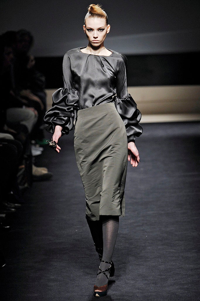 black silk long-sleeve high-neck fitted padded blouse