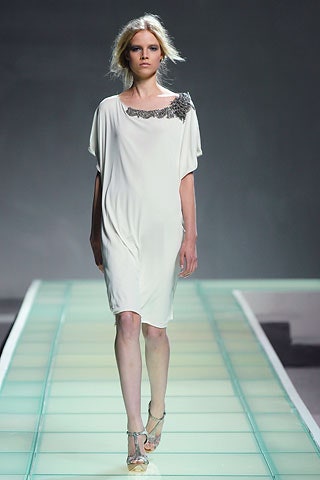 white silk relaxed dress