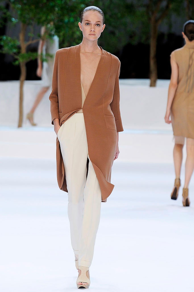 brown wool long-sleeve v-neck relaxed draped coat