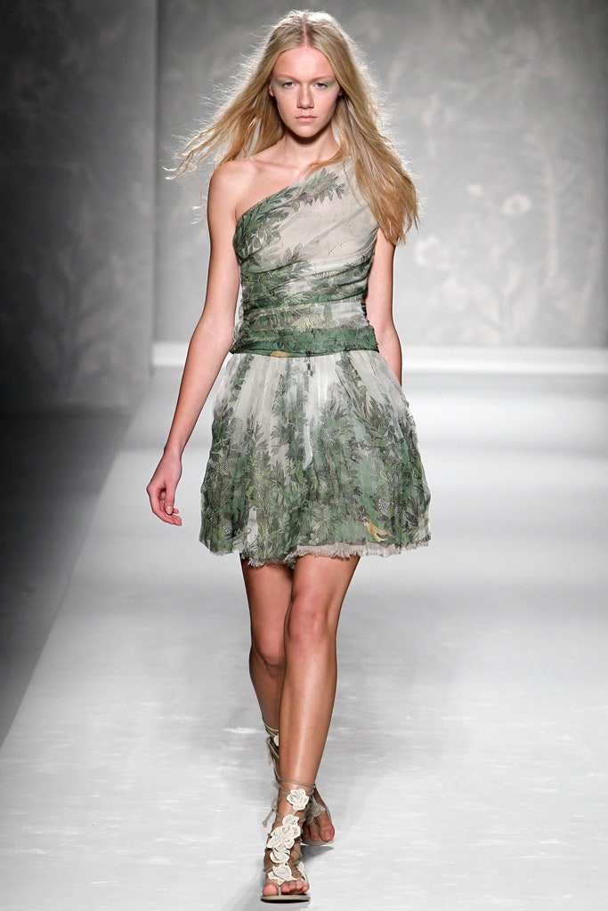 green silk one-shoulder dress