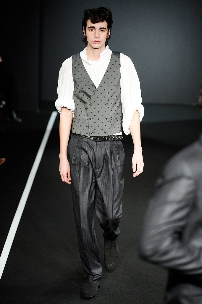 black wool tailored pleated pants