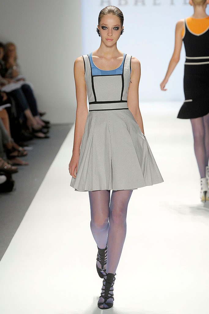 gray color-blocked sleeveless dress