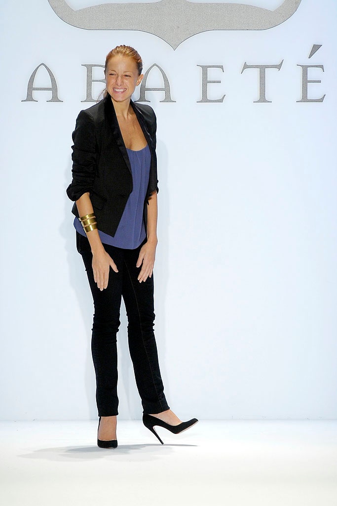 black blazer purple top slim pants