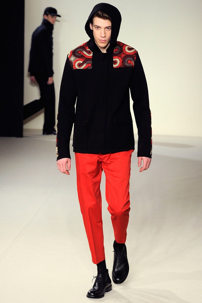 black wool long-sleeve hooded fitted embroidered jacket