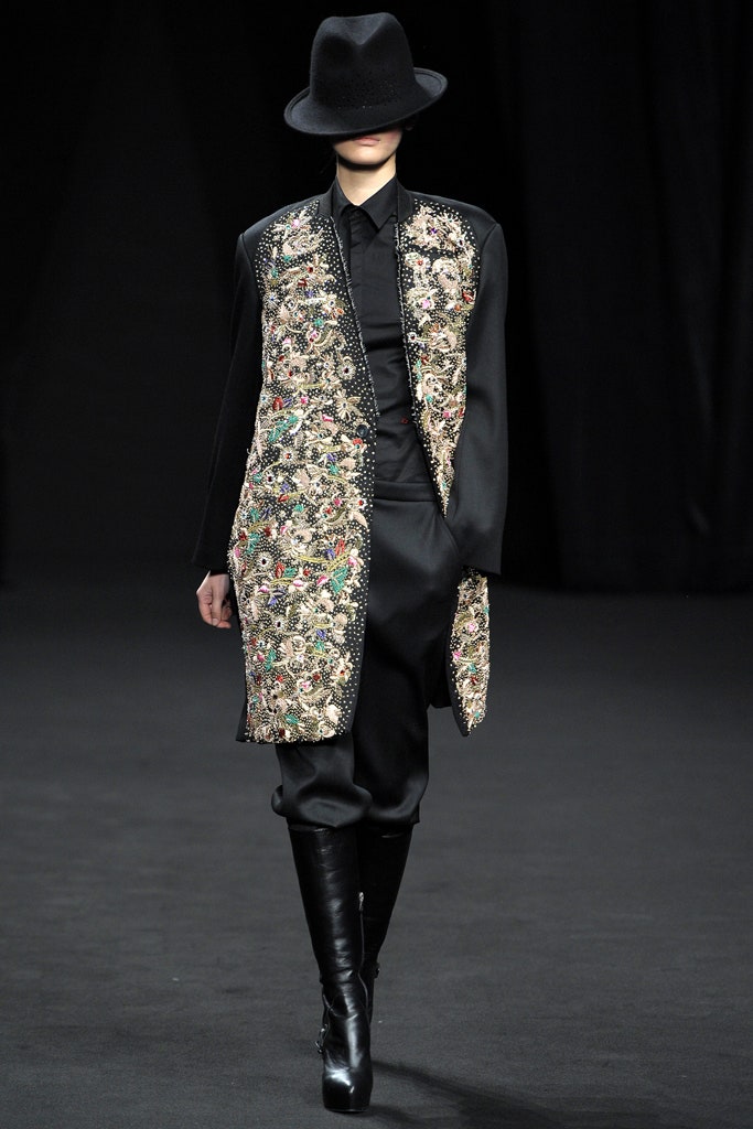 embroidered black coat with pants