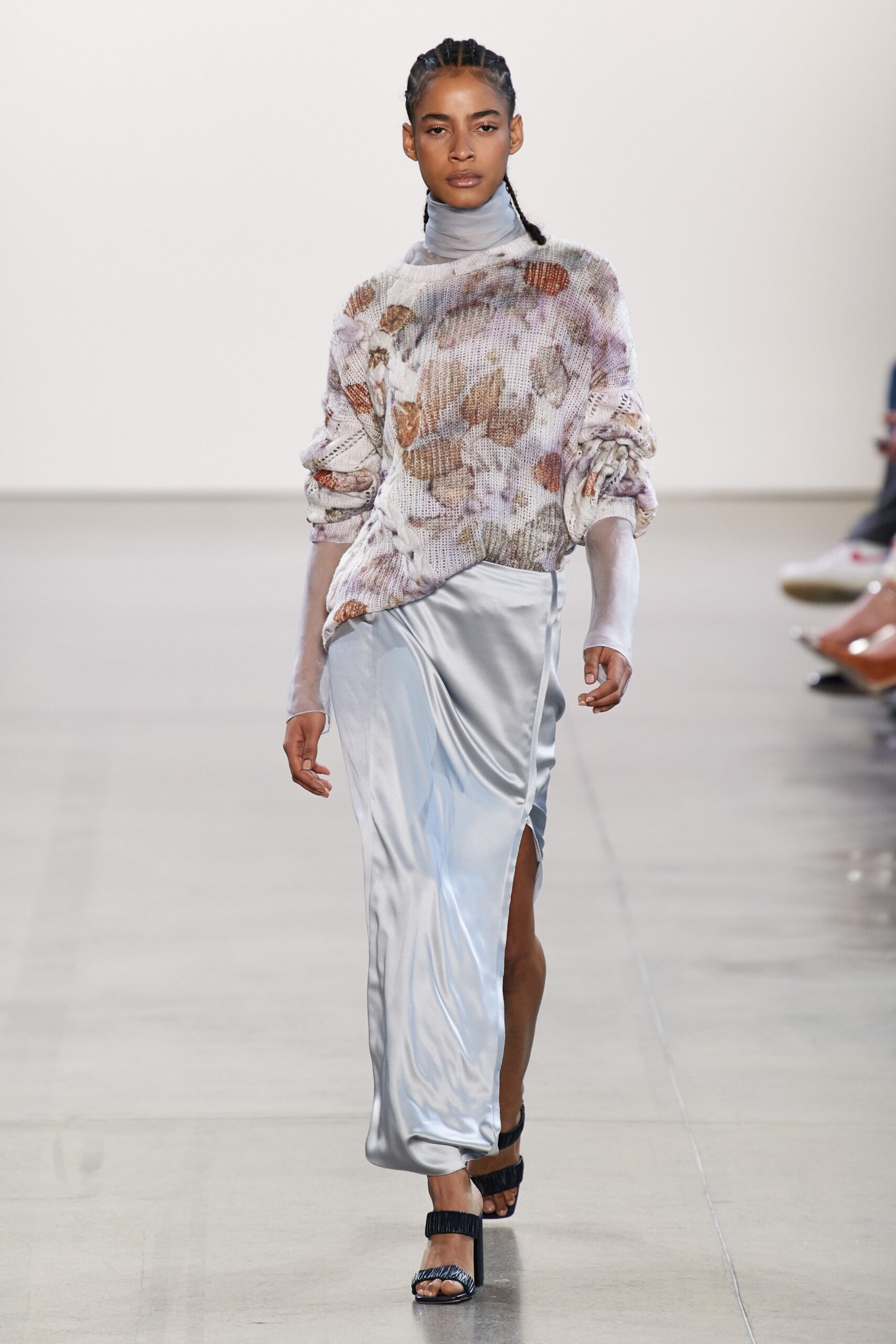 gray satin slit fitted straight-leg shiny skirt