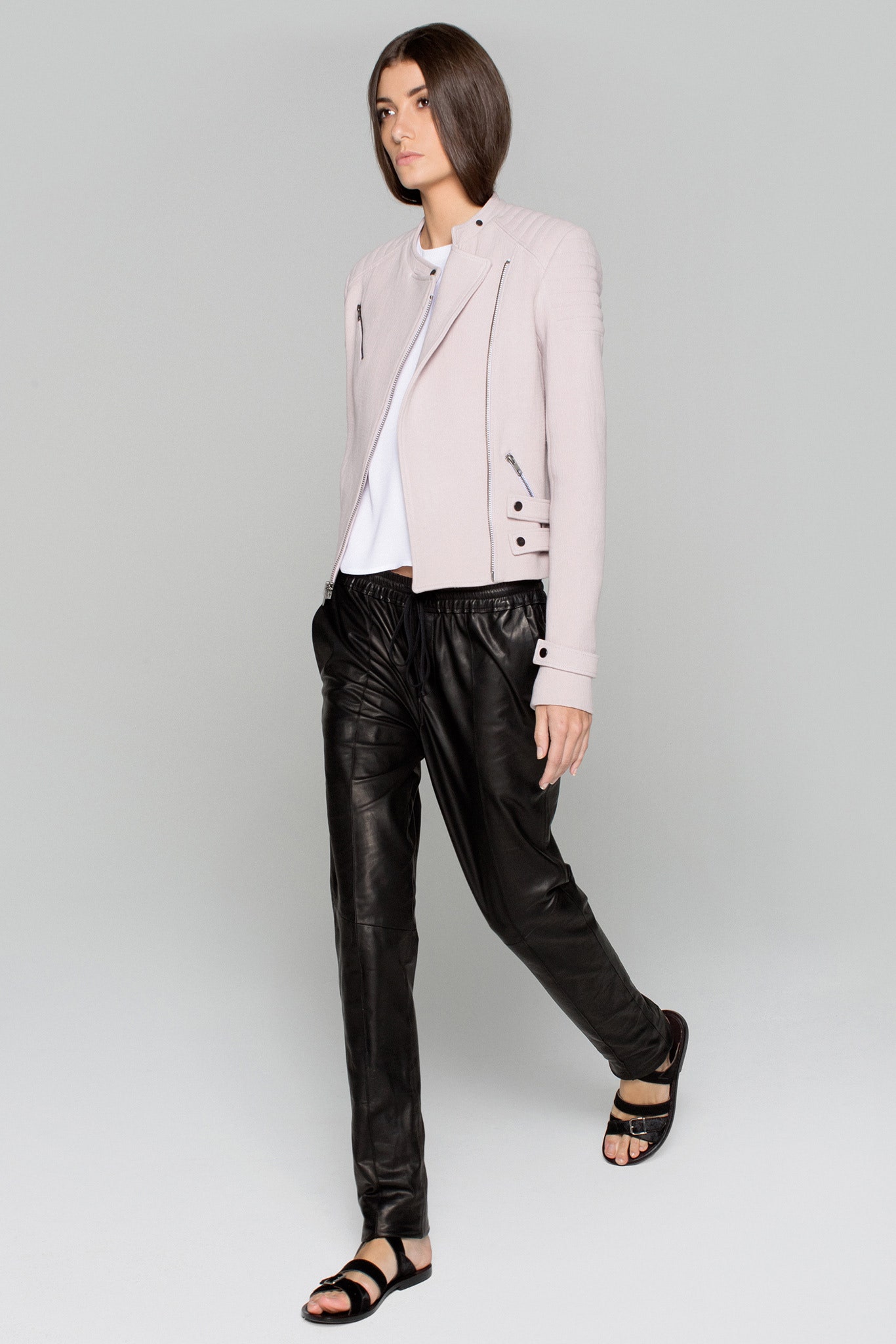 beige cotton long-sleeve collared fitted zippered jacket