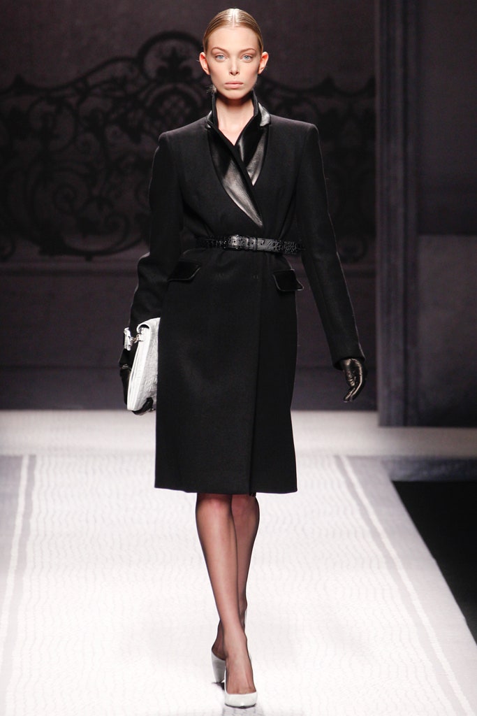 fitted black wool coat