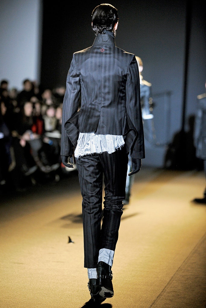 black silk long-sleeve collared tailored buttoned flared suit