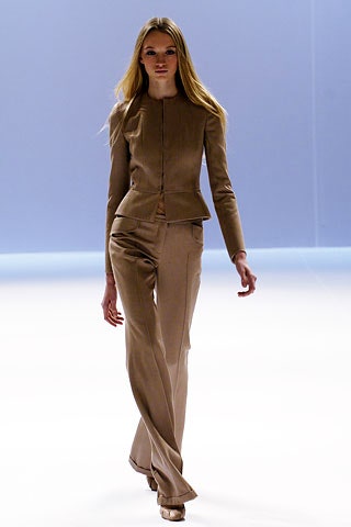 beige wool long-sleeve collared tailored buttoned blazer