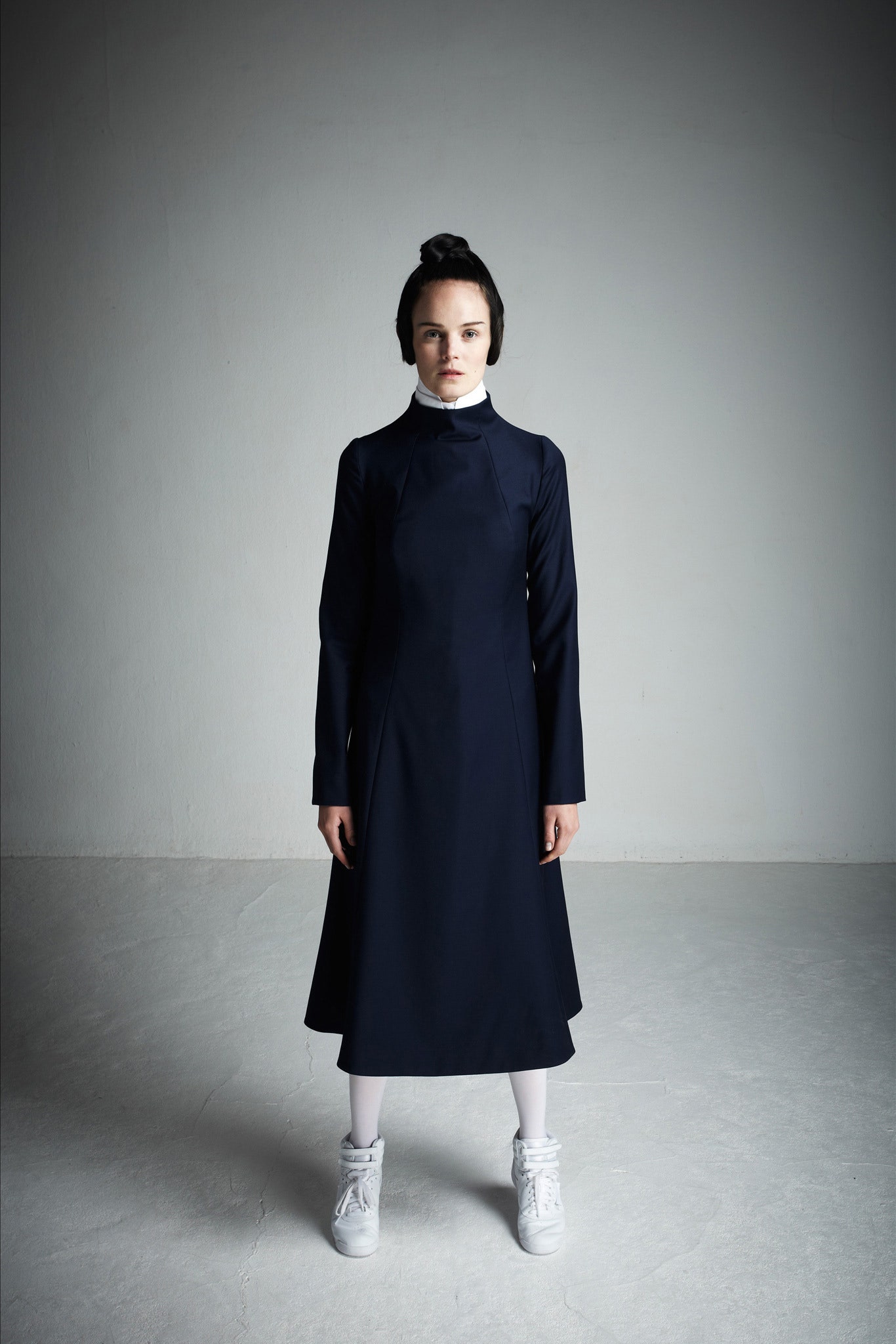 black fitted midi dress with sneakers