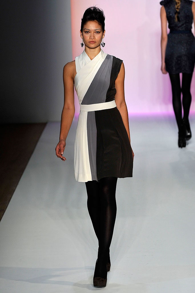 color-blocked fitted mini dress