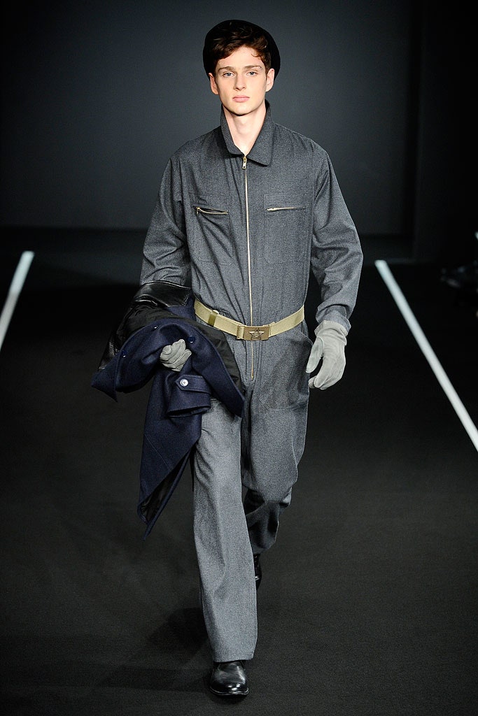 gray cotton long-sleeve collared fitted zippered pockets jumpsuit