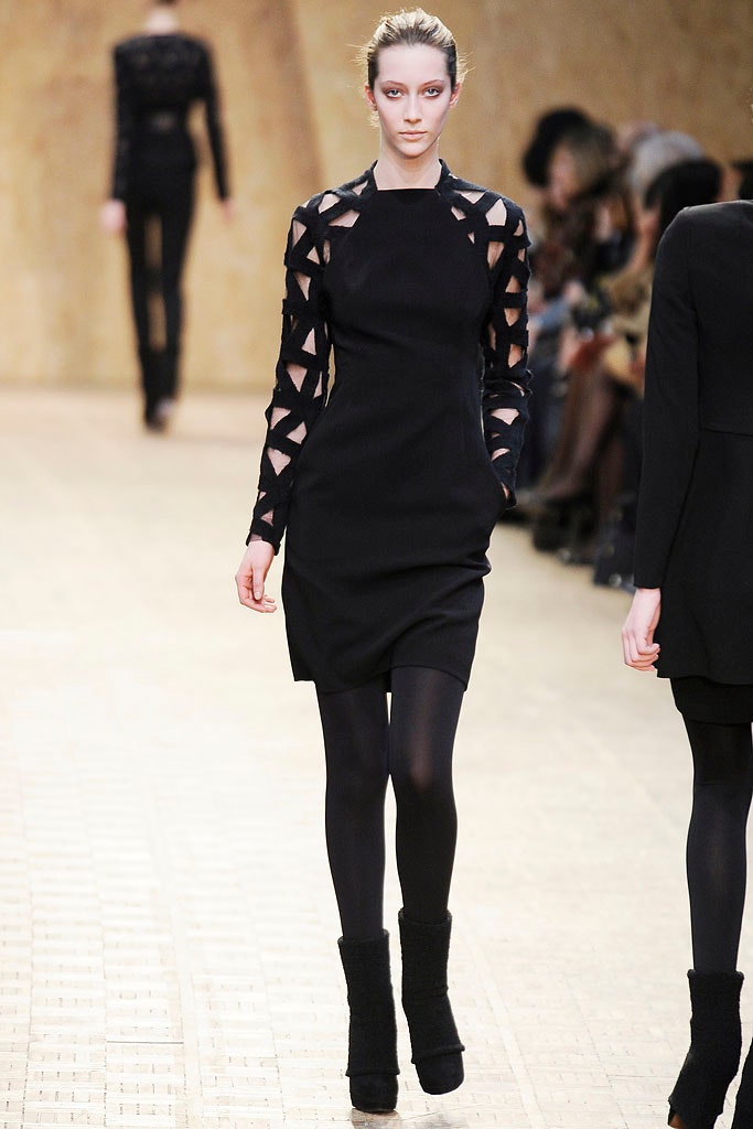black fitted long-sleeve dress
