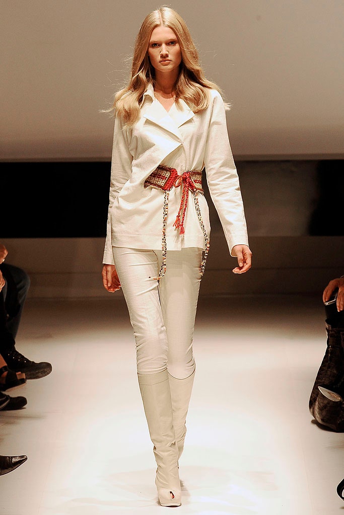 white fitted blazer and pants