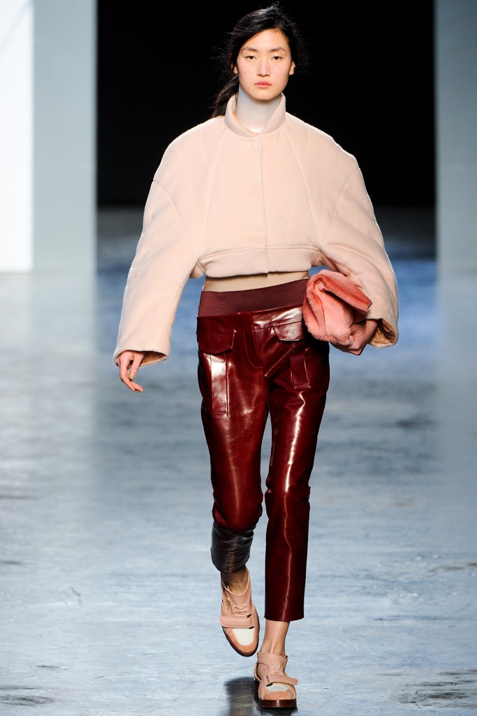 pink wool long-sleeve collared oversized zippered jacket