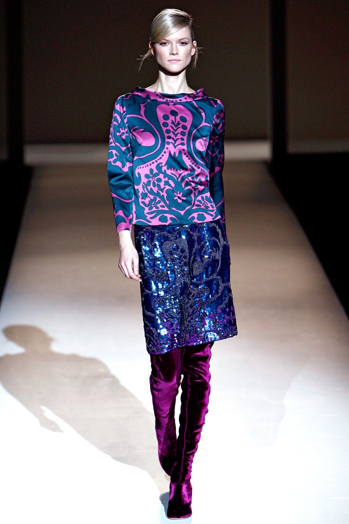 fitted purple and pink printed top