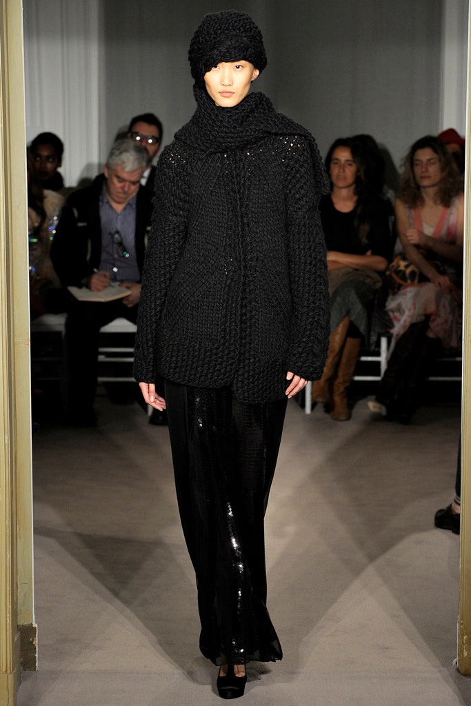 oversized black sweater with fitted pants