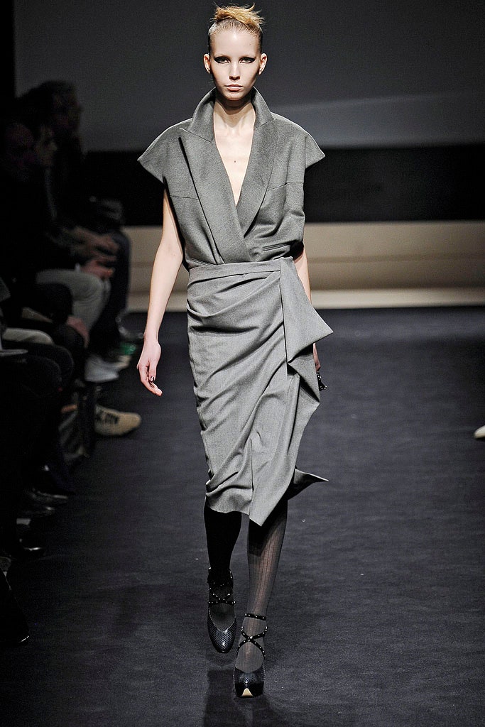 gray wool sleeveless dress