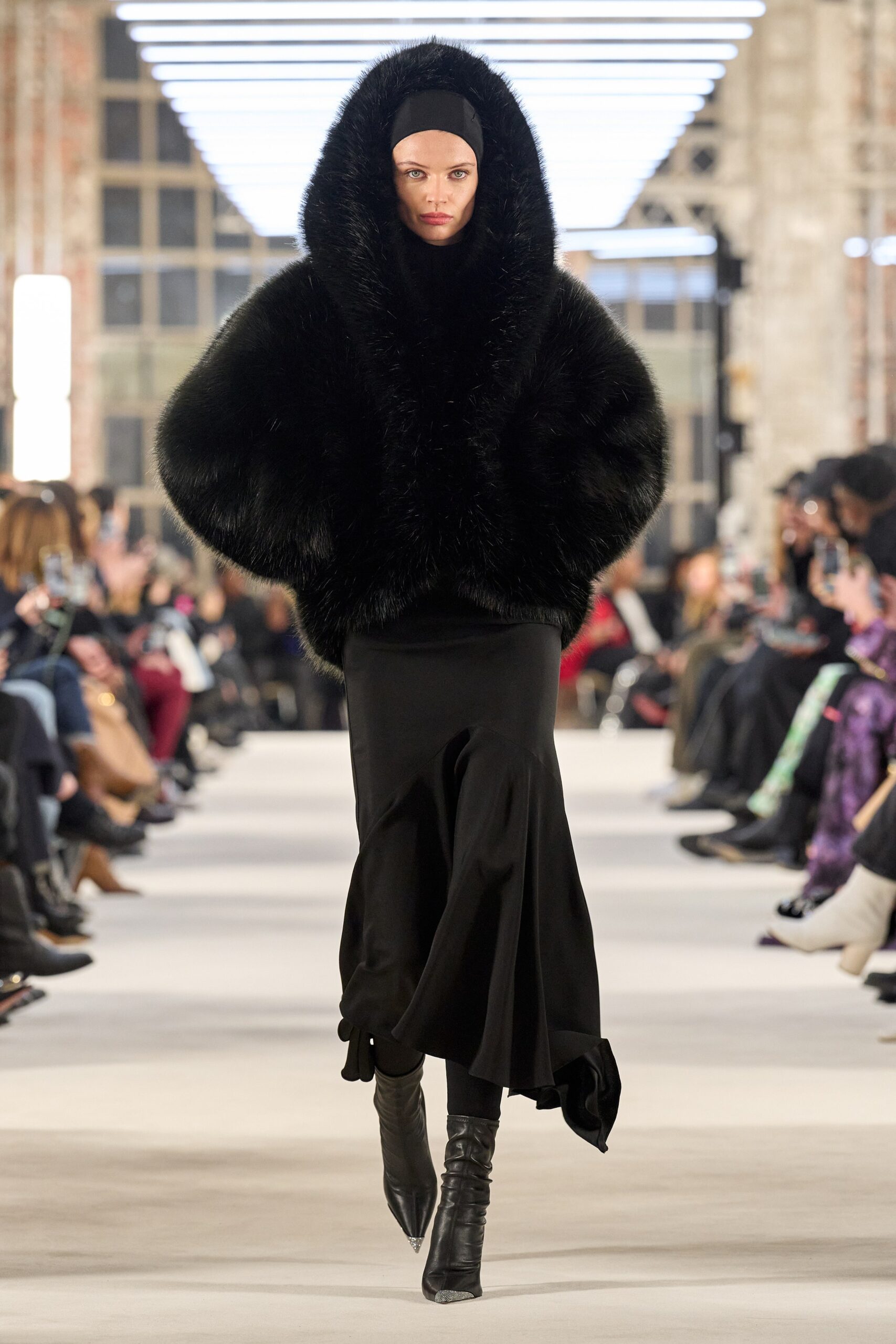 black fur long-sleeve hooded oversized draped coat