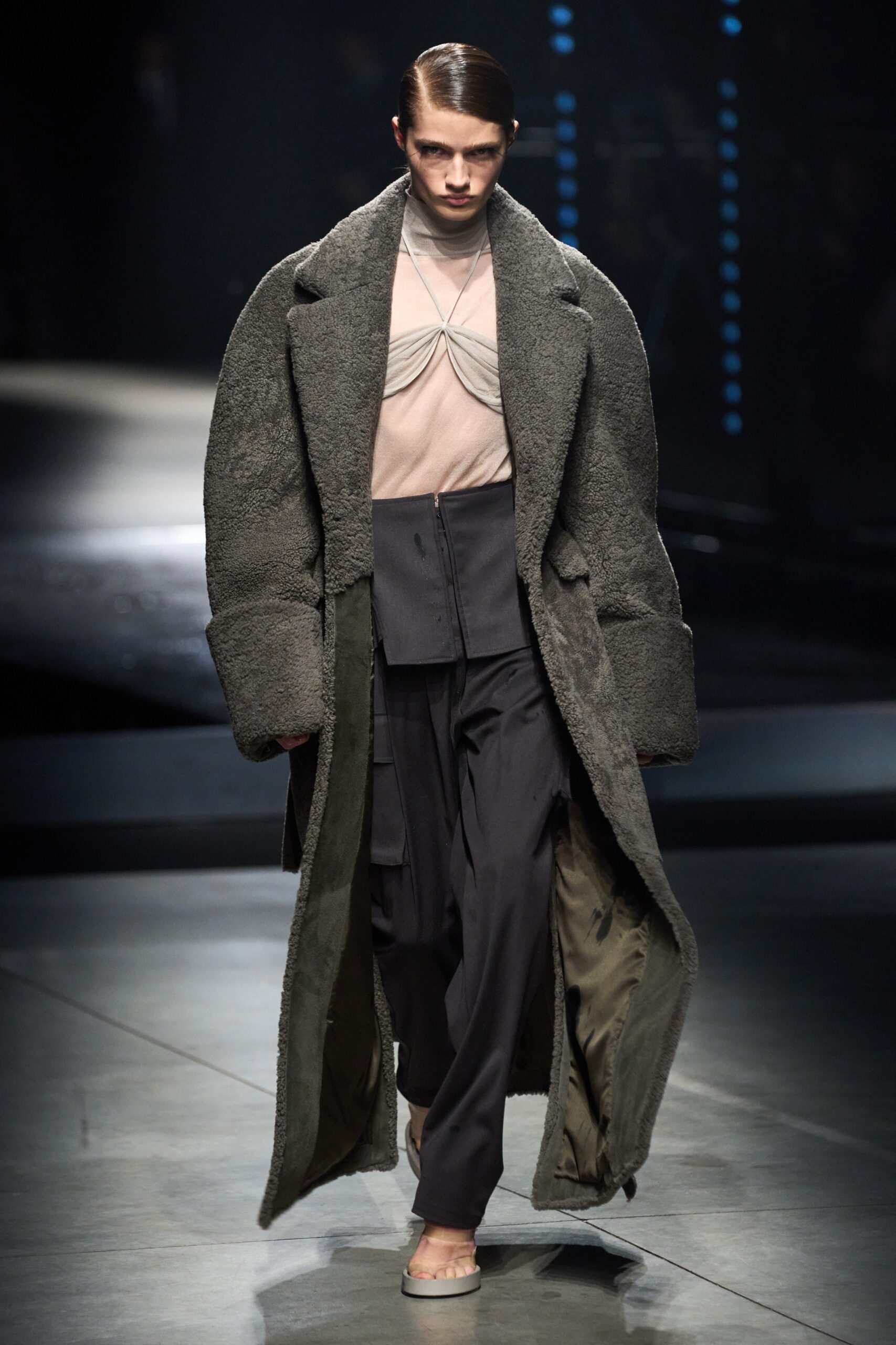 gray wool long-sleeve oversized draped coat