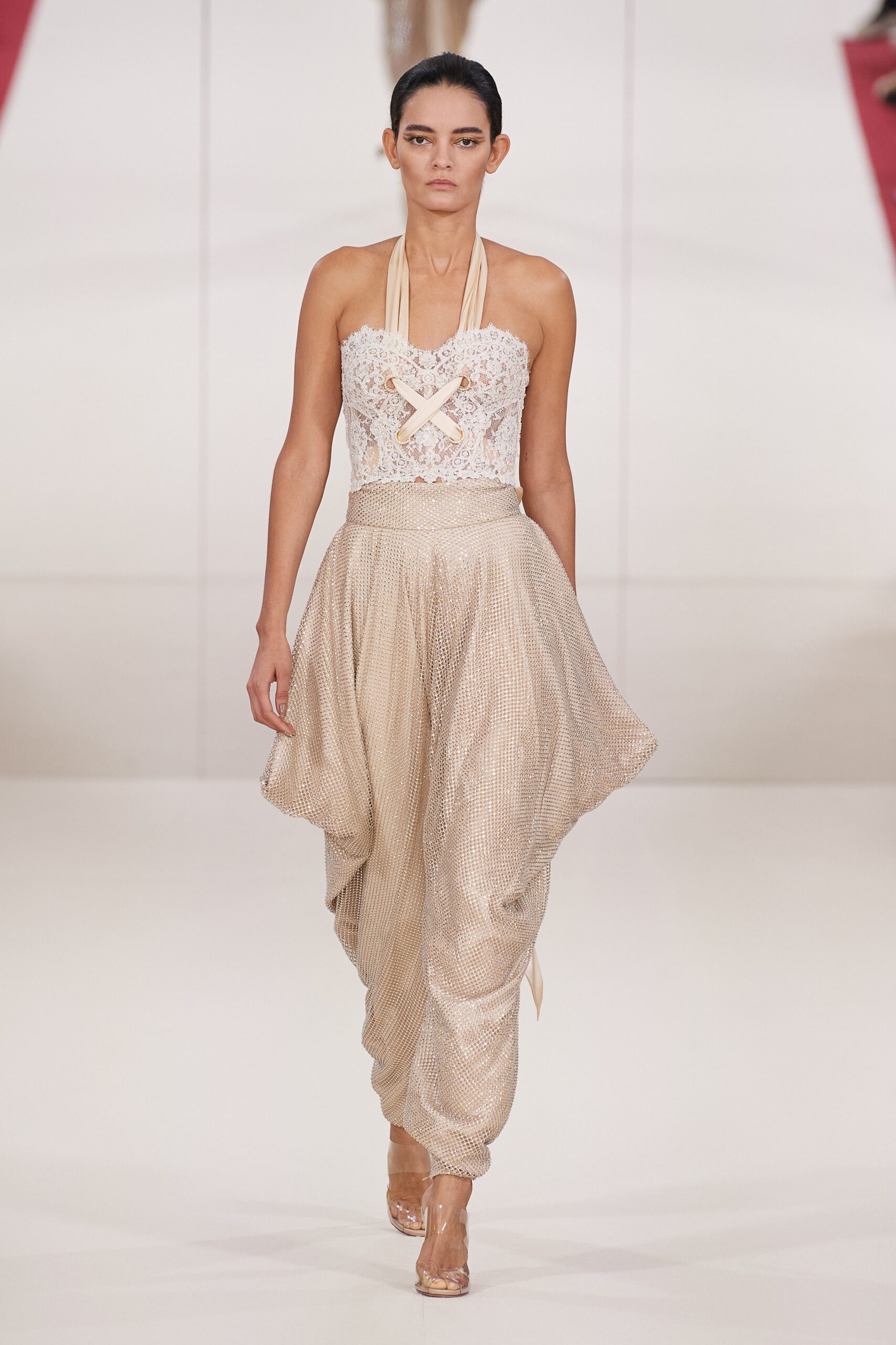 white lace sleeveless halter fitted embroidered top