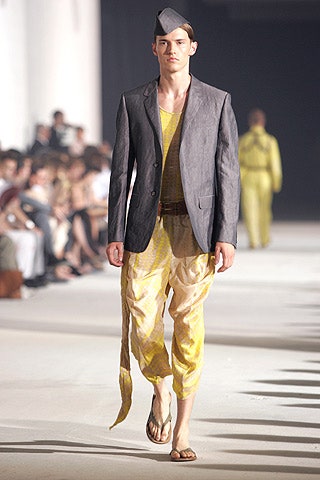 gray linen tailored blazer with yellow top
