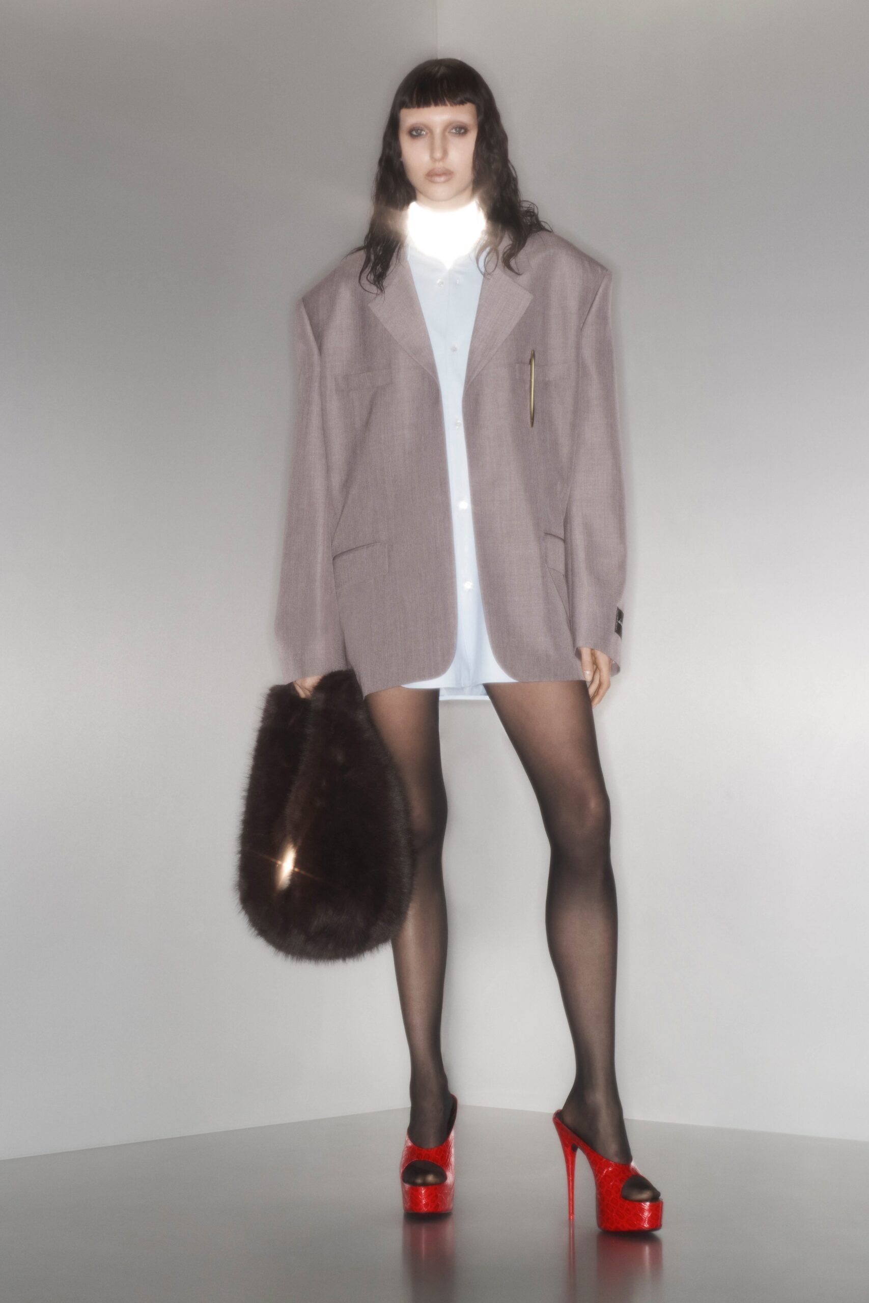 oversized gray blazer with white shirt