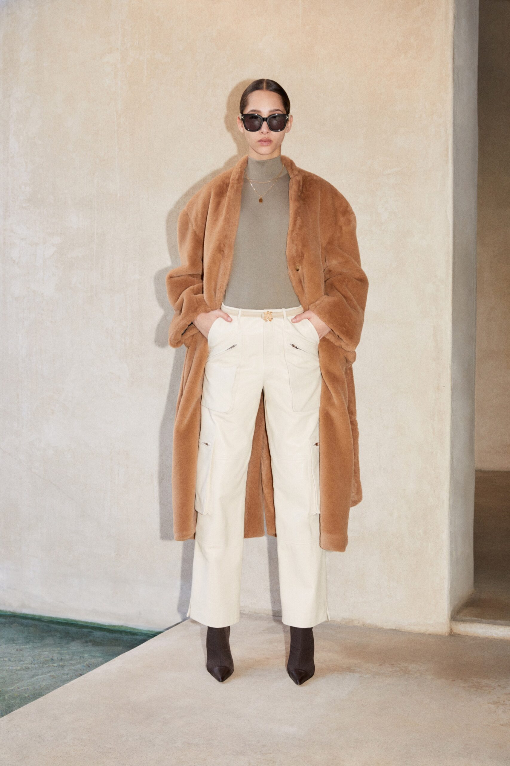 white cotton tailored cargo pants