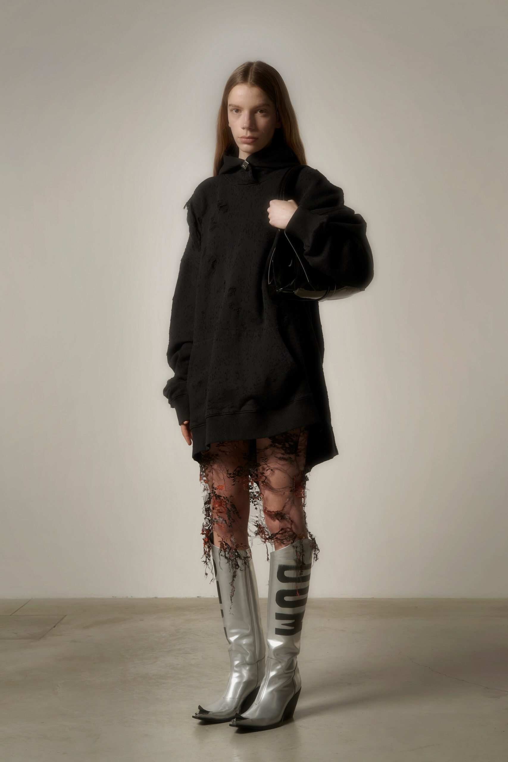 black cotton long-sleeve collared oversized layered short hoodie