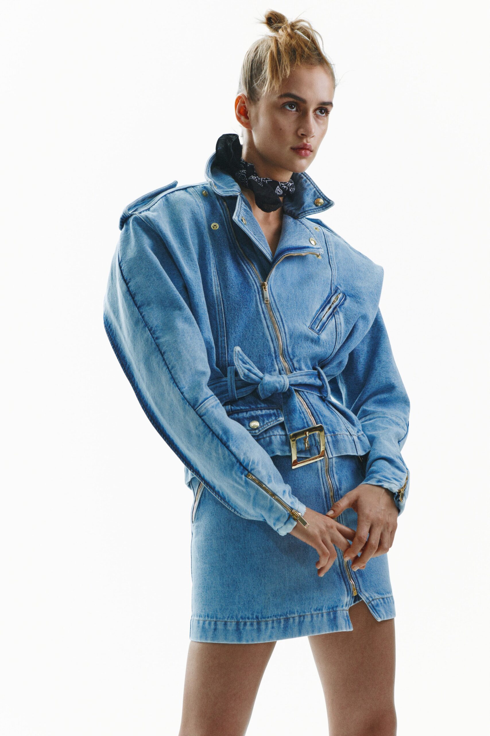 blue denim fitted zippered mini skirt
