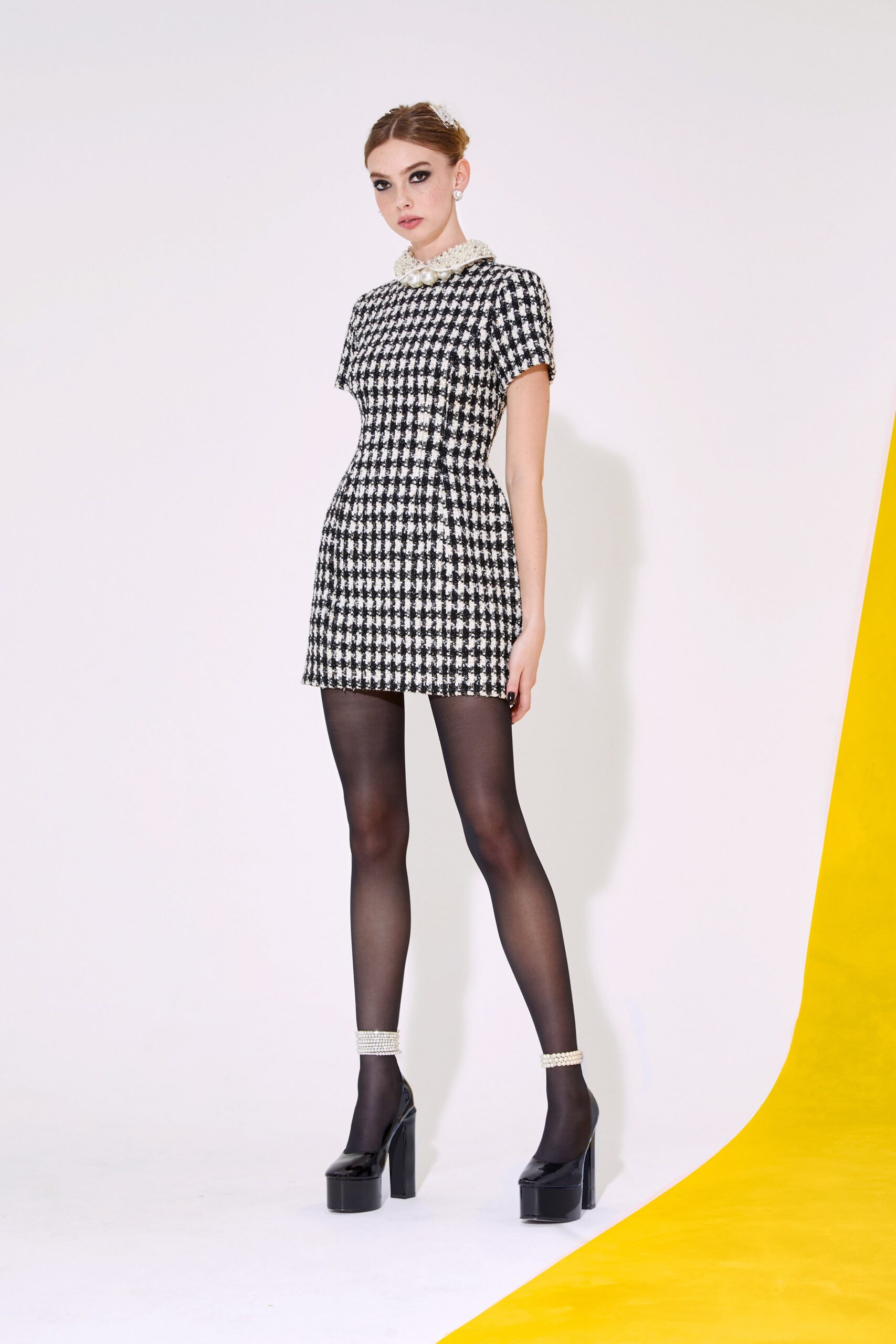 black cotton short-sleeve collared fitted checked mini mini-dress