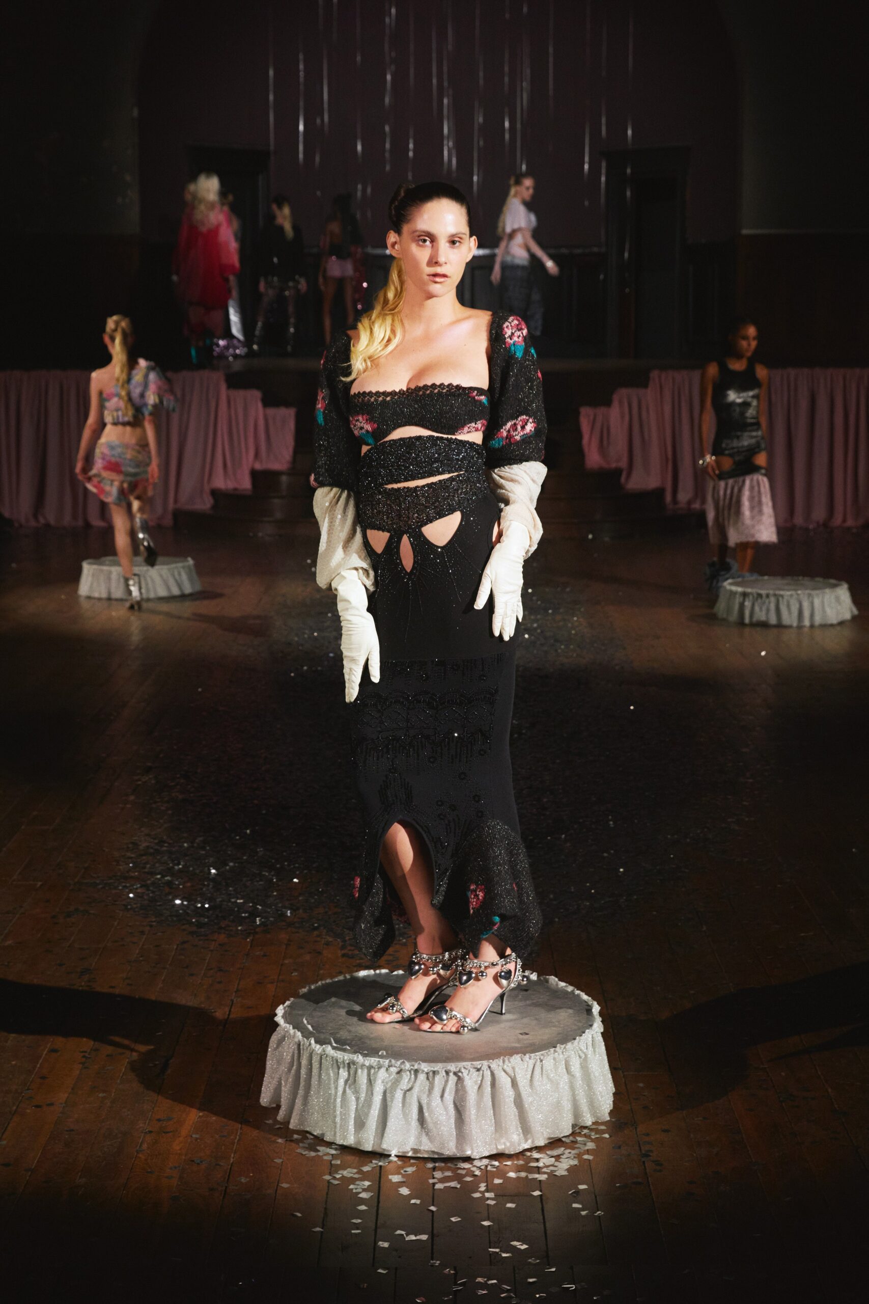 black silk fitted dress with gloves