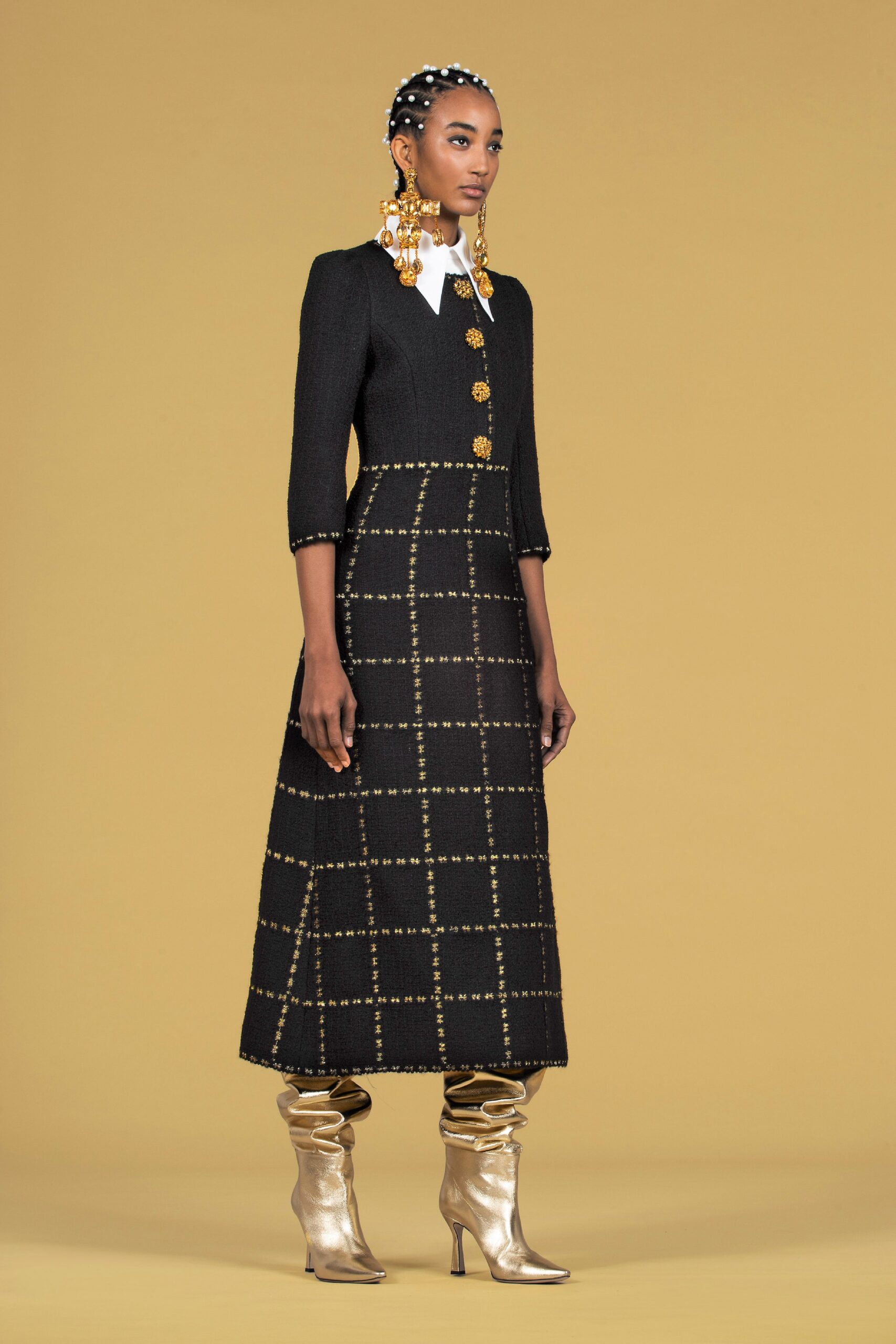 black tweed long-sleeve collared fitted checked buttoned dress