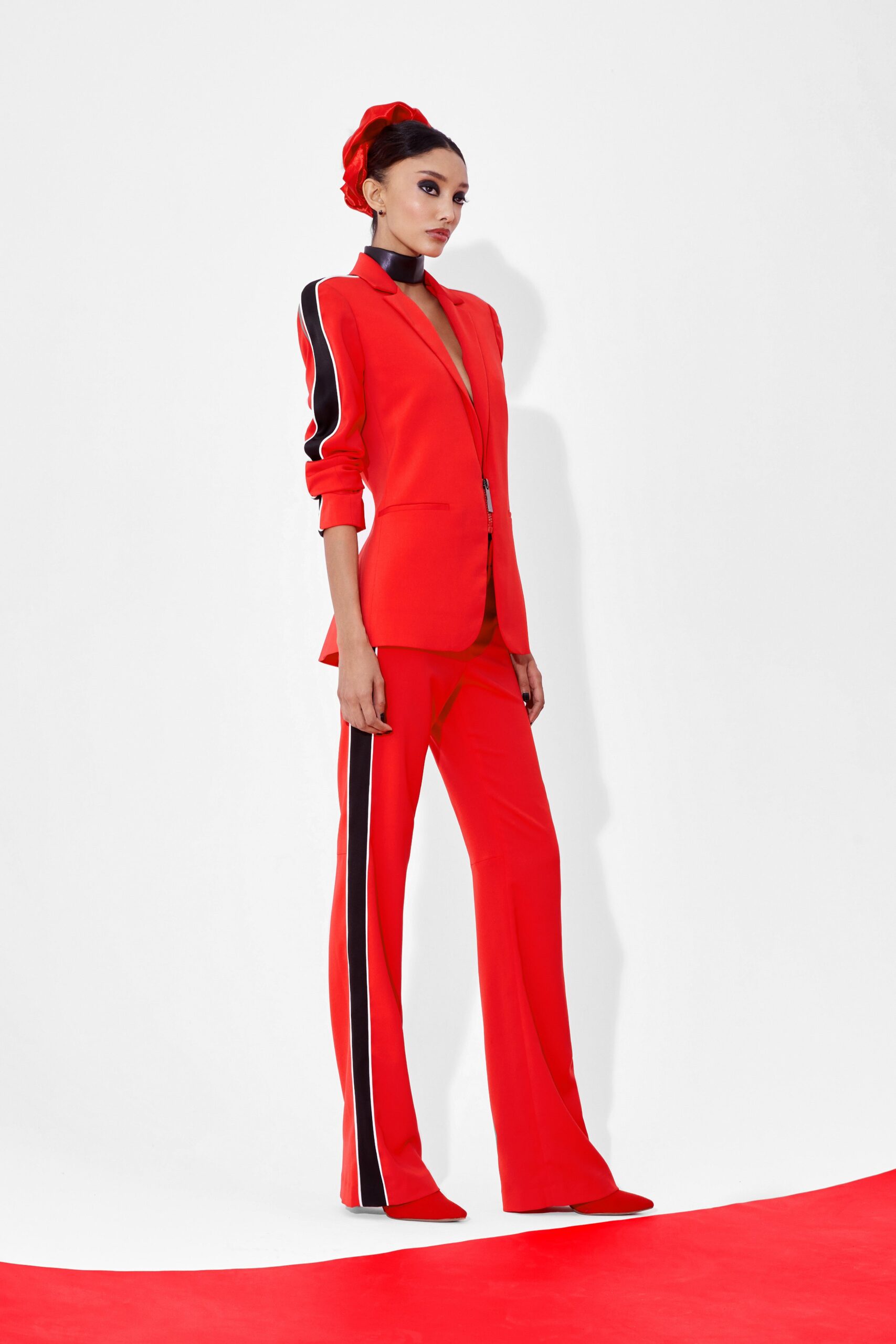 red long-sleeve collared tailored zippered suit
