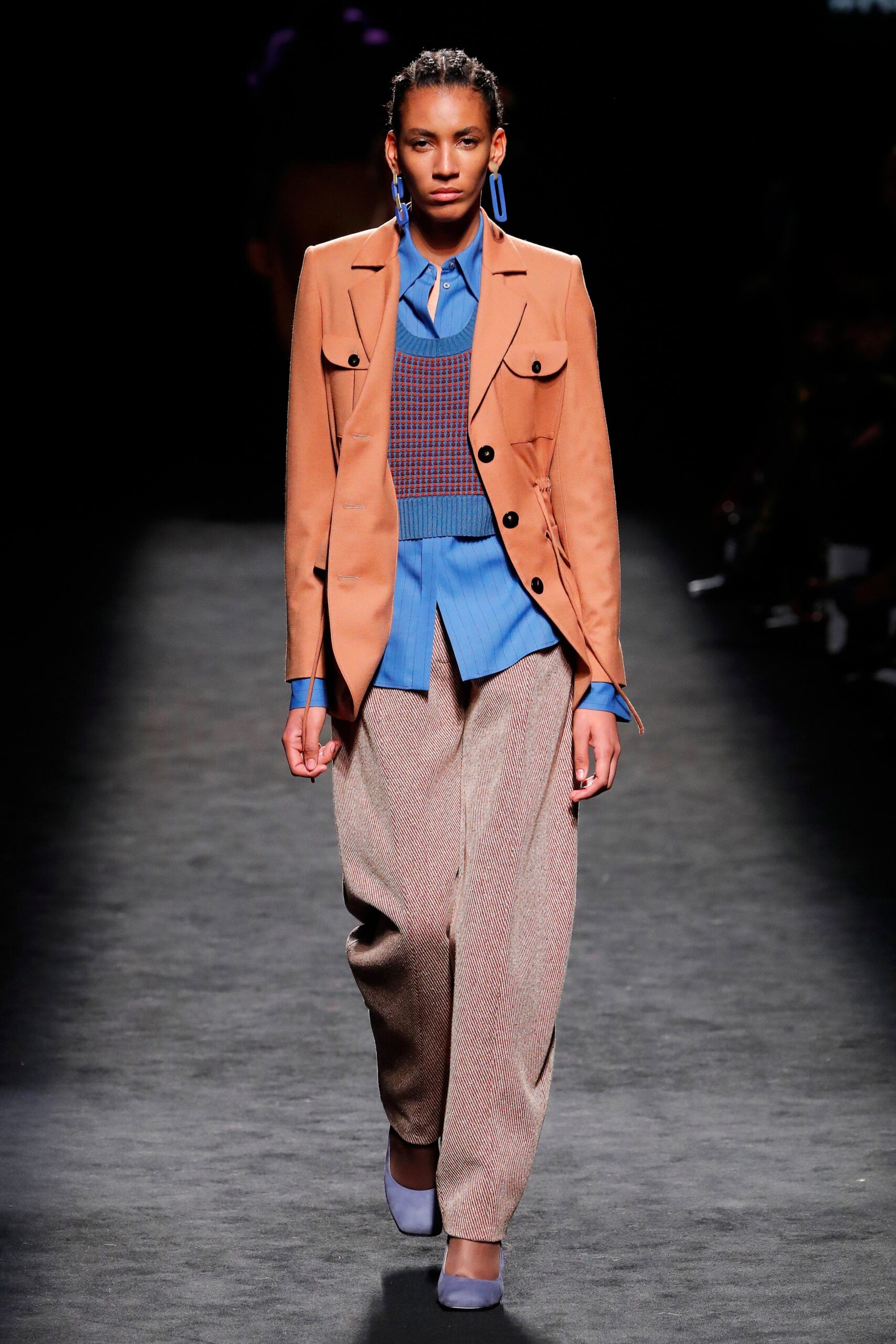 brown tailored blazer with blue shirt