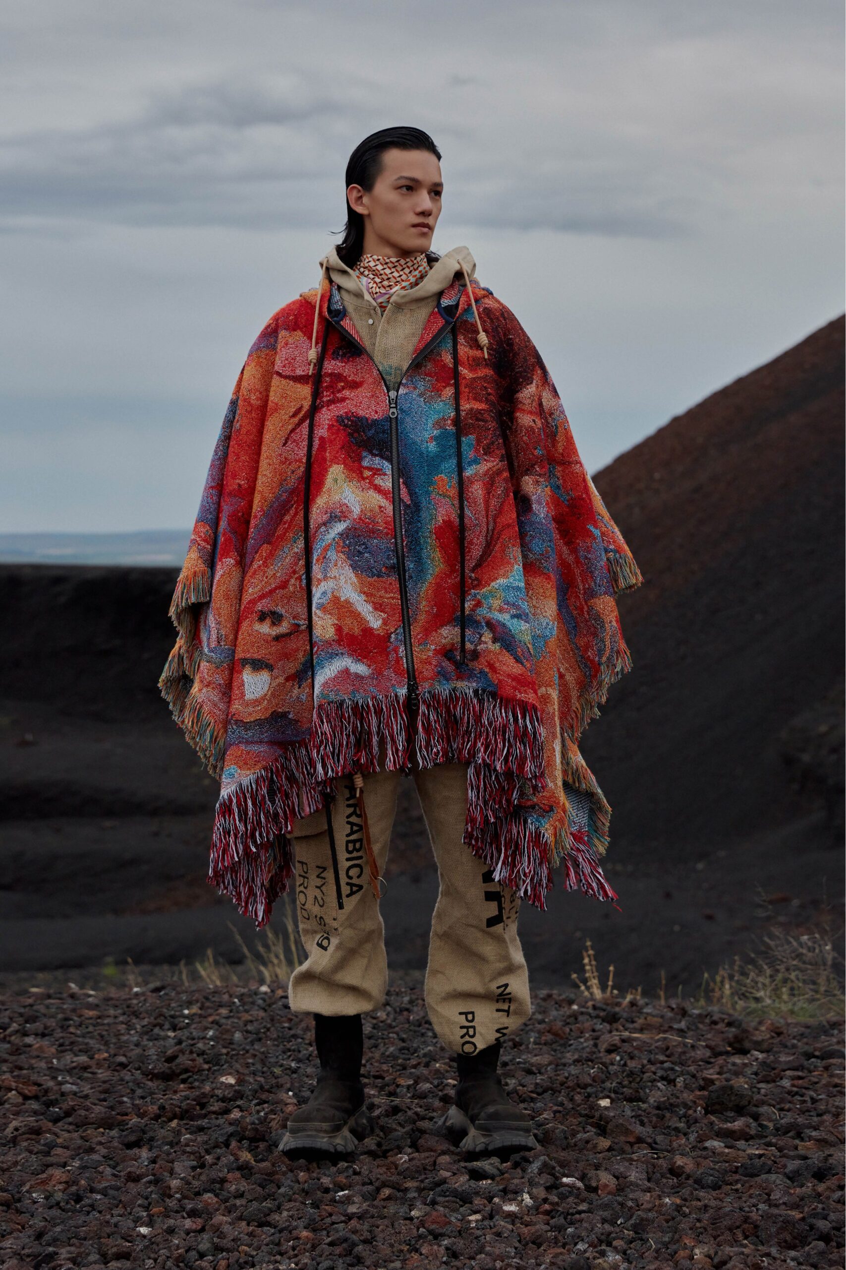 multi wool sleeveless relaxed fringed poncho