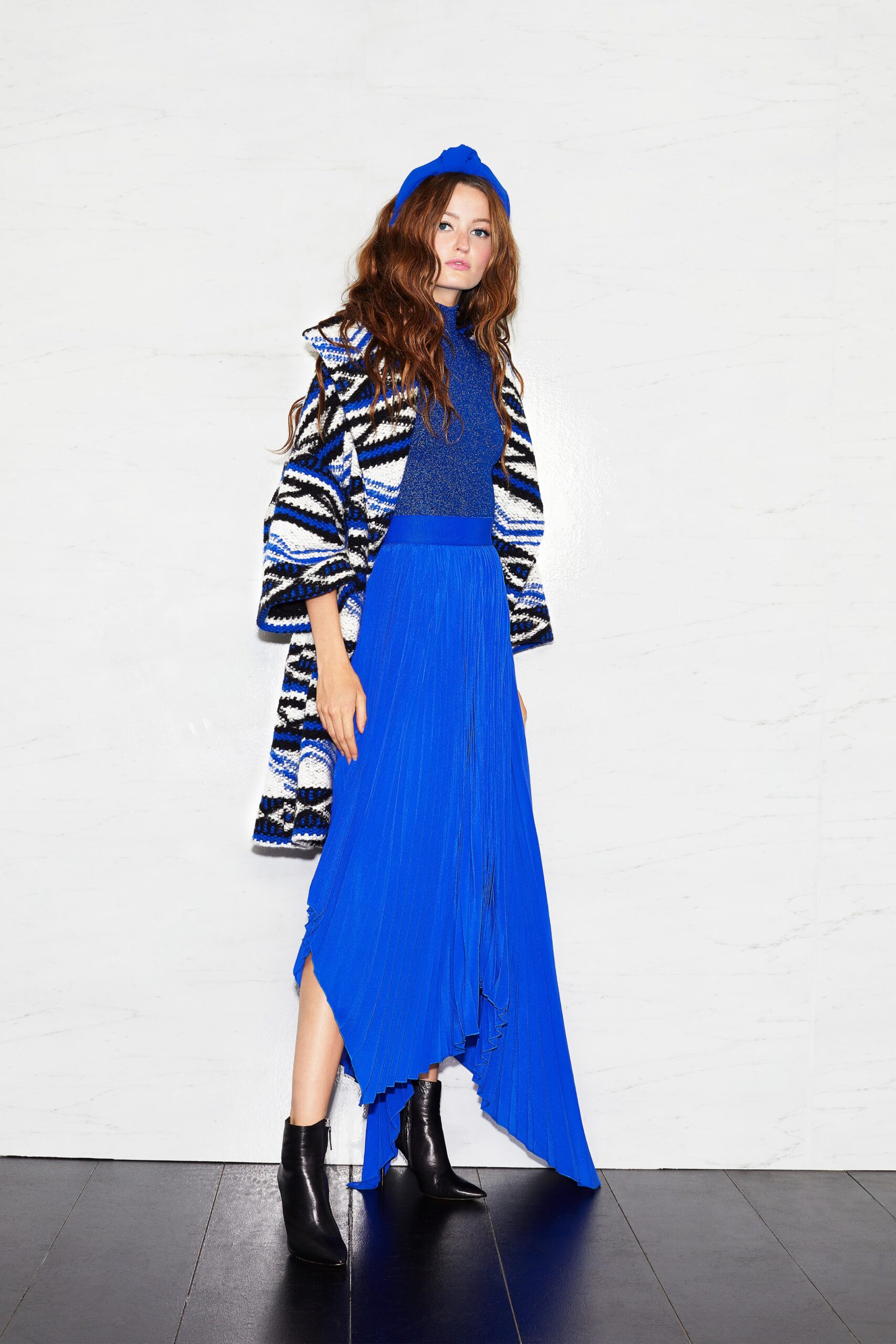 blue printed coat with asymmetric skirt