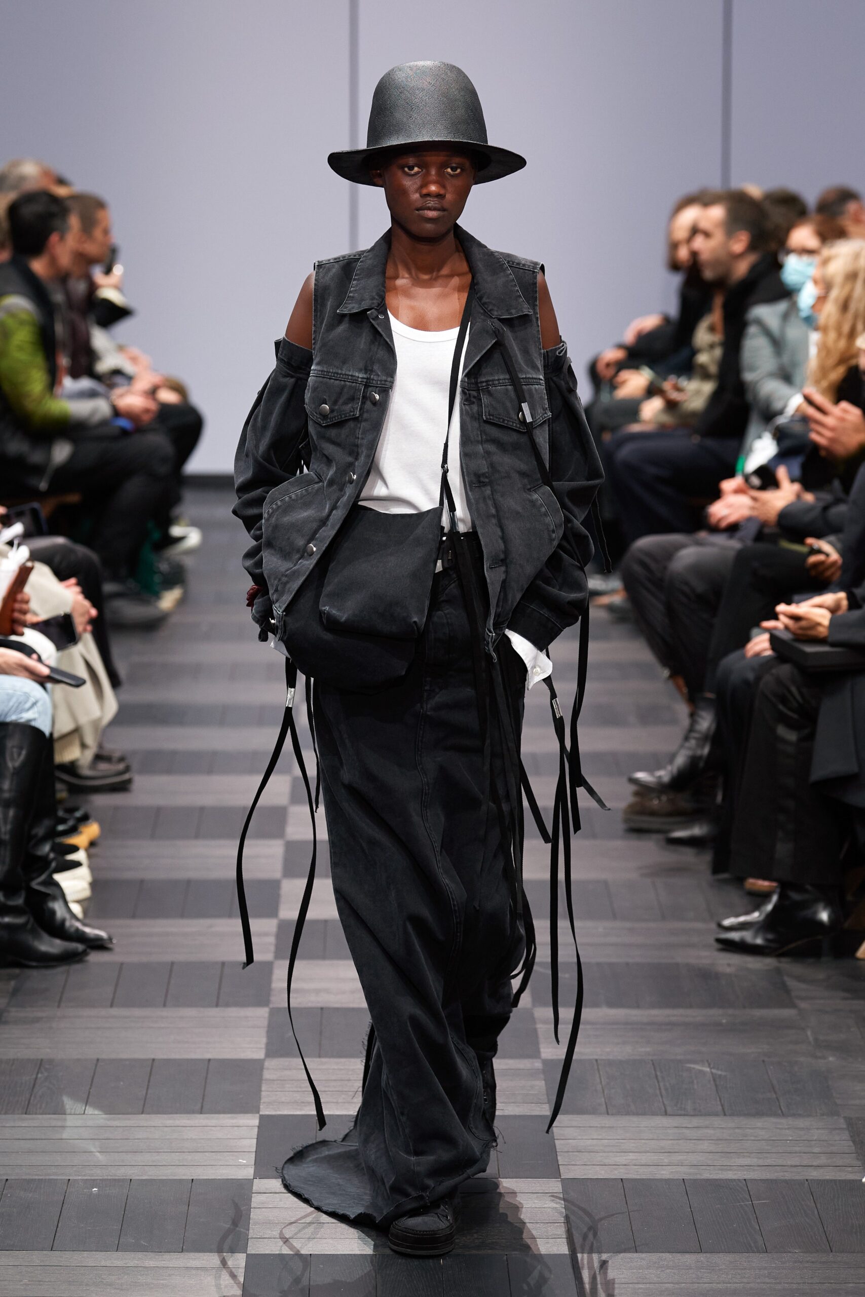 black denim long-sleeve collared relaxed layered zippered jacket